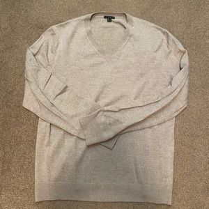 Theory Men’s V-Neck Tan Sweater Sz. XL